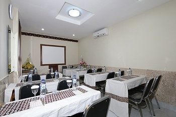 Mataram Hotel Yogyakarta Exterior foto