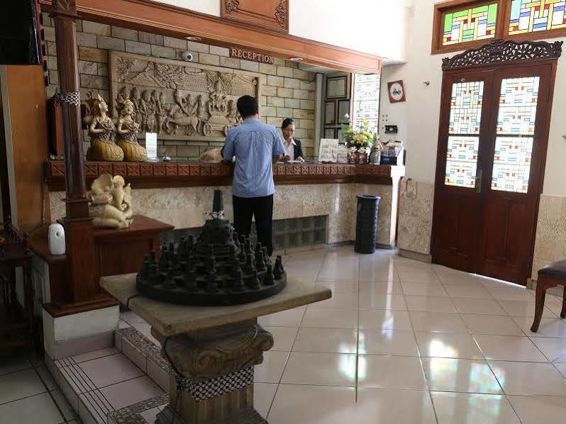 Mataram Hotel Yogyakarta Exterior foto